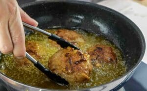 Freír filetes rusos